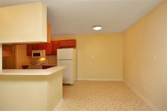 Dining Room - Sterling Park Apartments