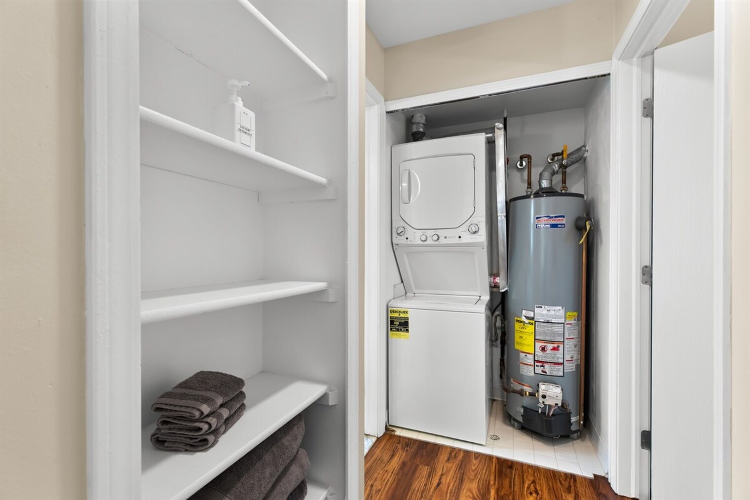 Building Photo - 18447 Sharon Ln