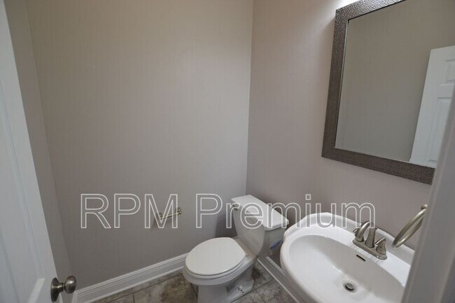 Building Photo - 5296 Myrtle Hill Ave