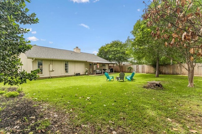 Building Photo - 10504 Wagon Gap Dr
