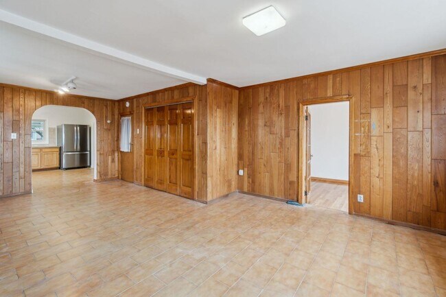 Building Photo - 310 Paterson Plank Rd
