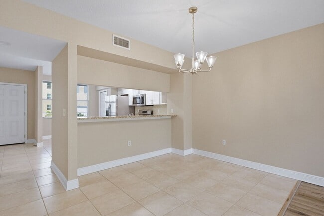 Building Photo - 960 Starkey Rd