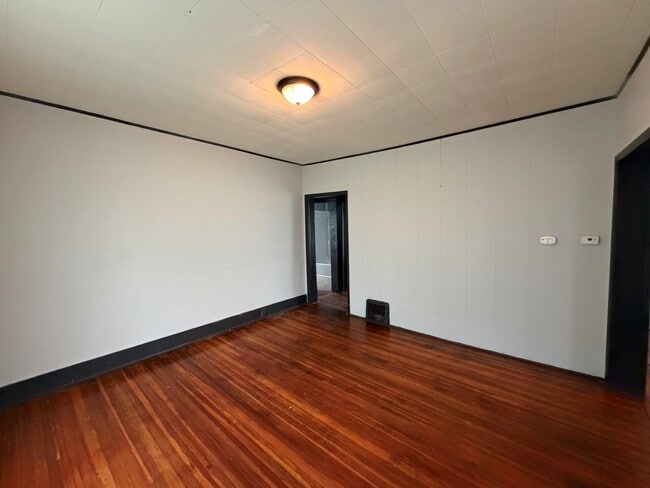 Building Photo - 1132 Gilbert-