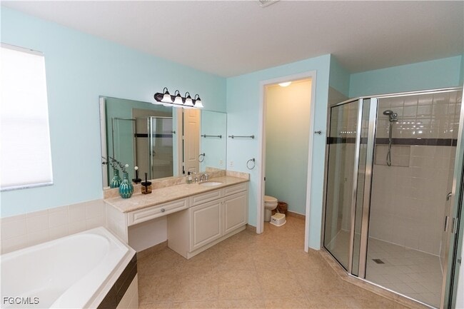 Building Photo - 11660 Meadowrun Cir