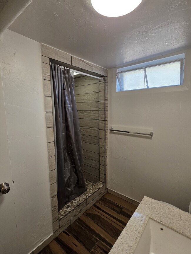Building Photo - 510 N 18th St