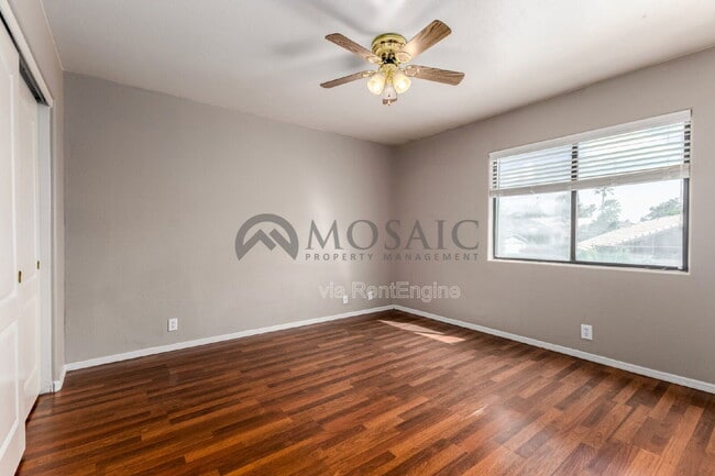 Building Photo - 3761 S Waterfront Dr