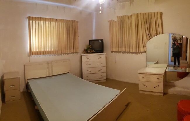 Building Photo - Eastwood Area Rental