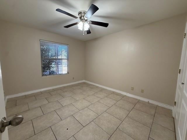 Building Photo - 2720 Camelot Dr