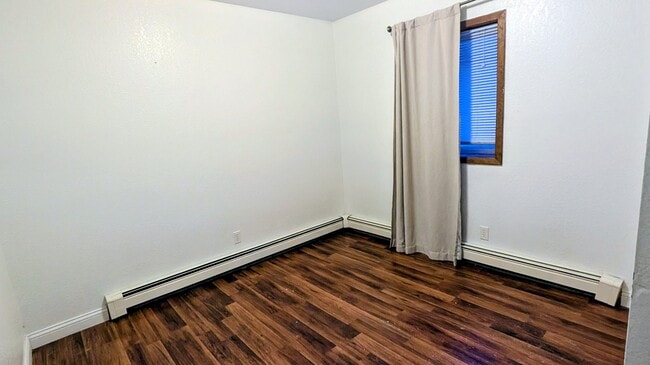 Building Photo - 1432 25th Ave