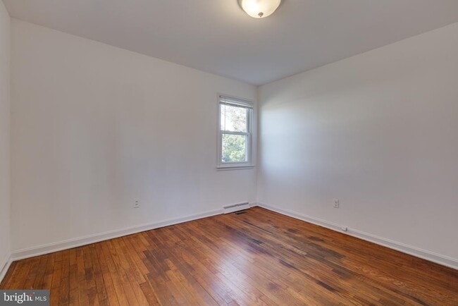 Building Photo - 4297 Lunceford Ln