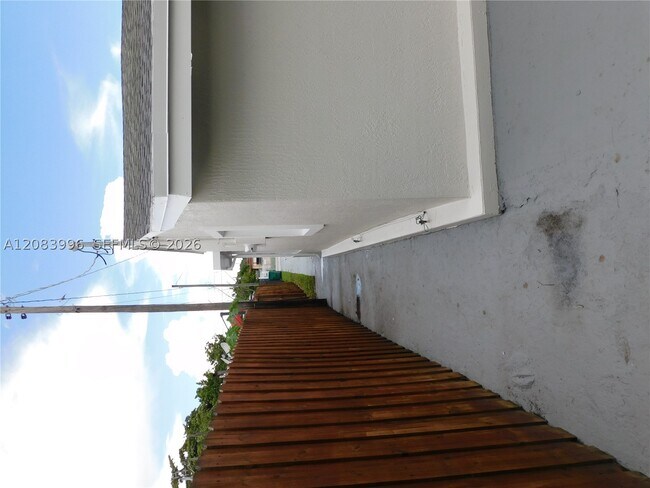 Building Photo - 2754 NW 26th St