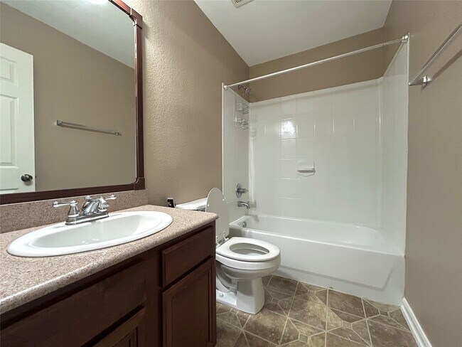 Building Photo - 6139 Springbrook Garden Ln
