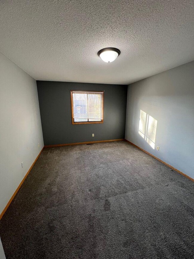 Building Photo - 2072 Bradley St