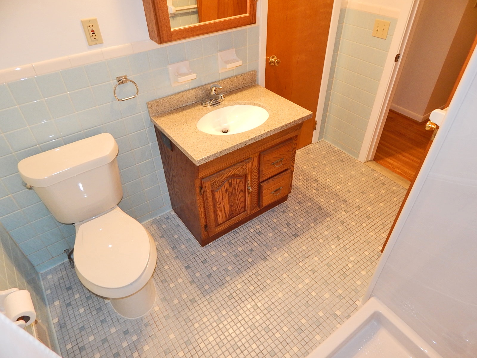 Building Photo - 132 Independence St