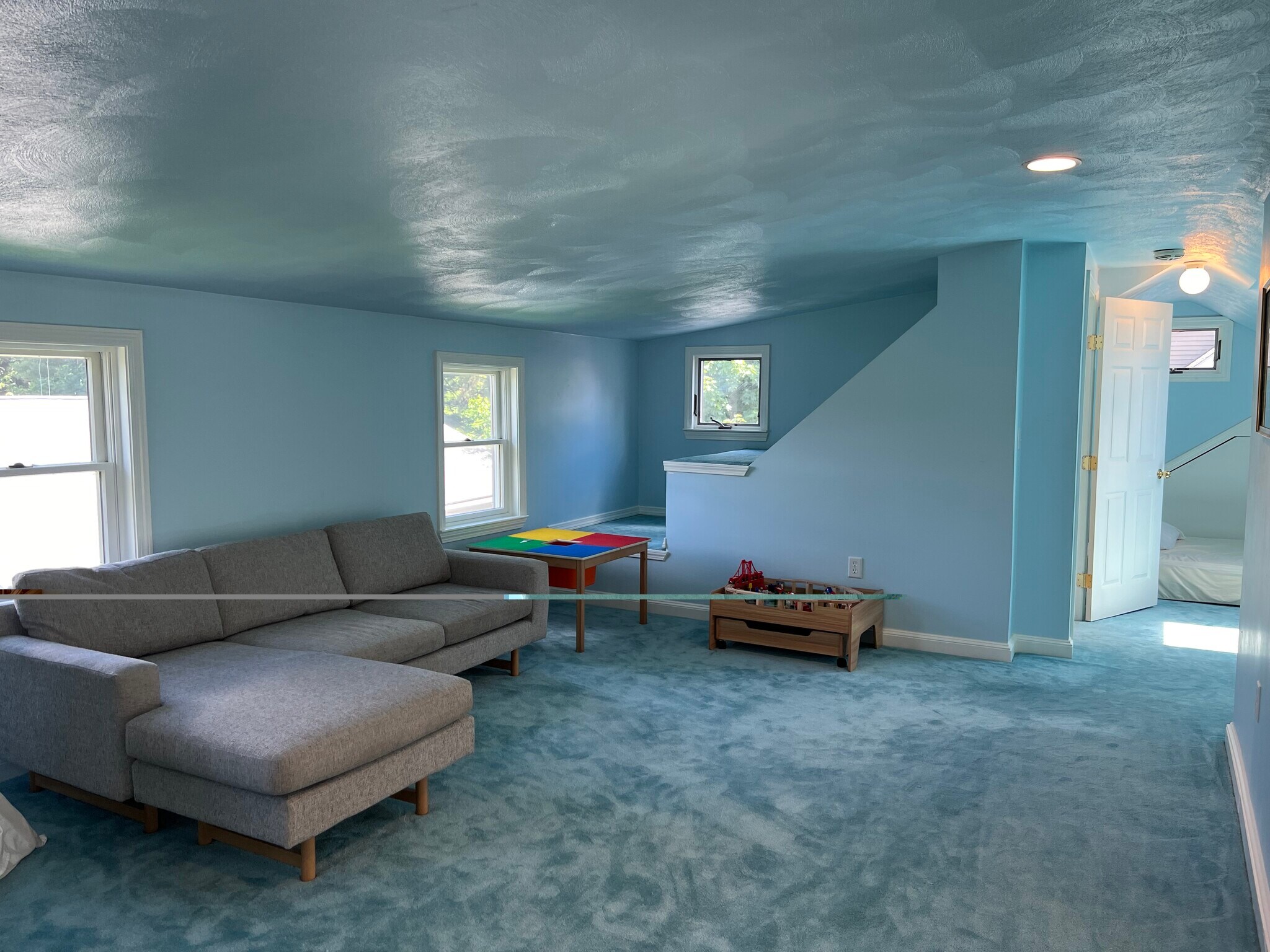 Building Photo - 11 Garrison Rd