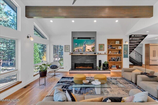 Building Photo - 1262 Hidden Woods Dr