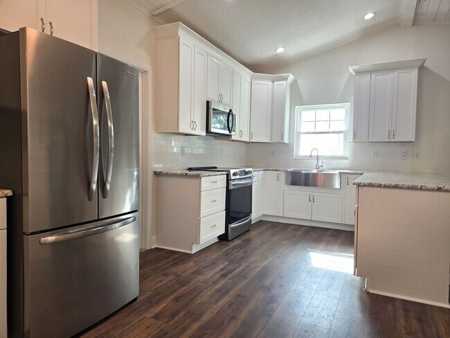 Building Photo - 3/2 in Clermont - No HOA