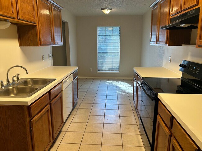 Building Photo - 4508 Compass Ct