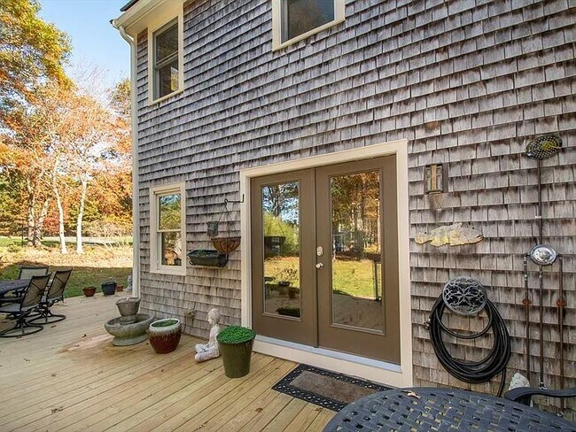 Building Photo - 35 Nonantum Rd