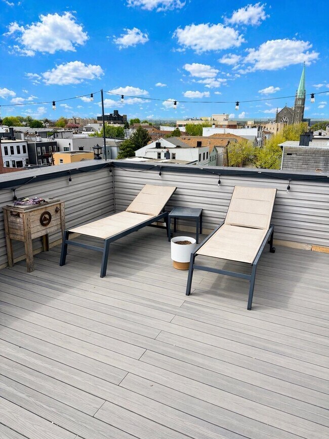 Building Photo - 192 Congress St