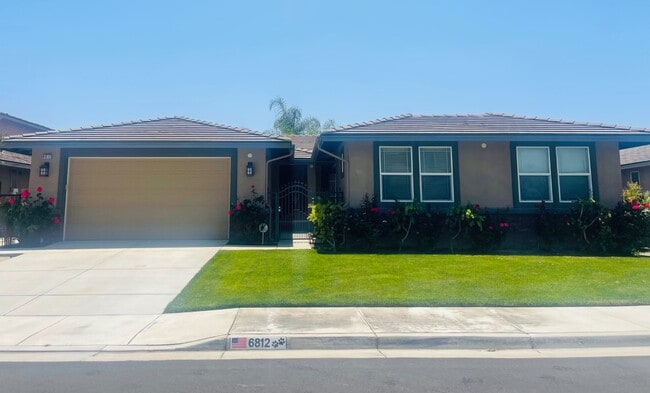 Primary Photo - 6812 Kenton Pl