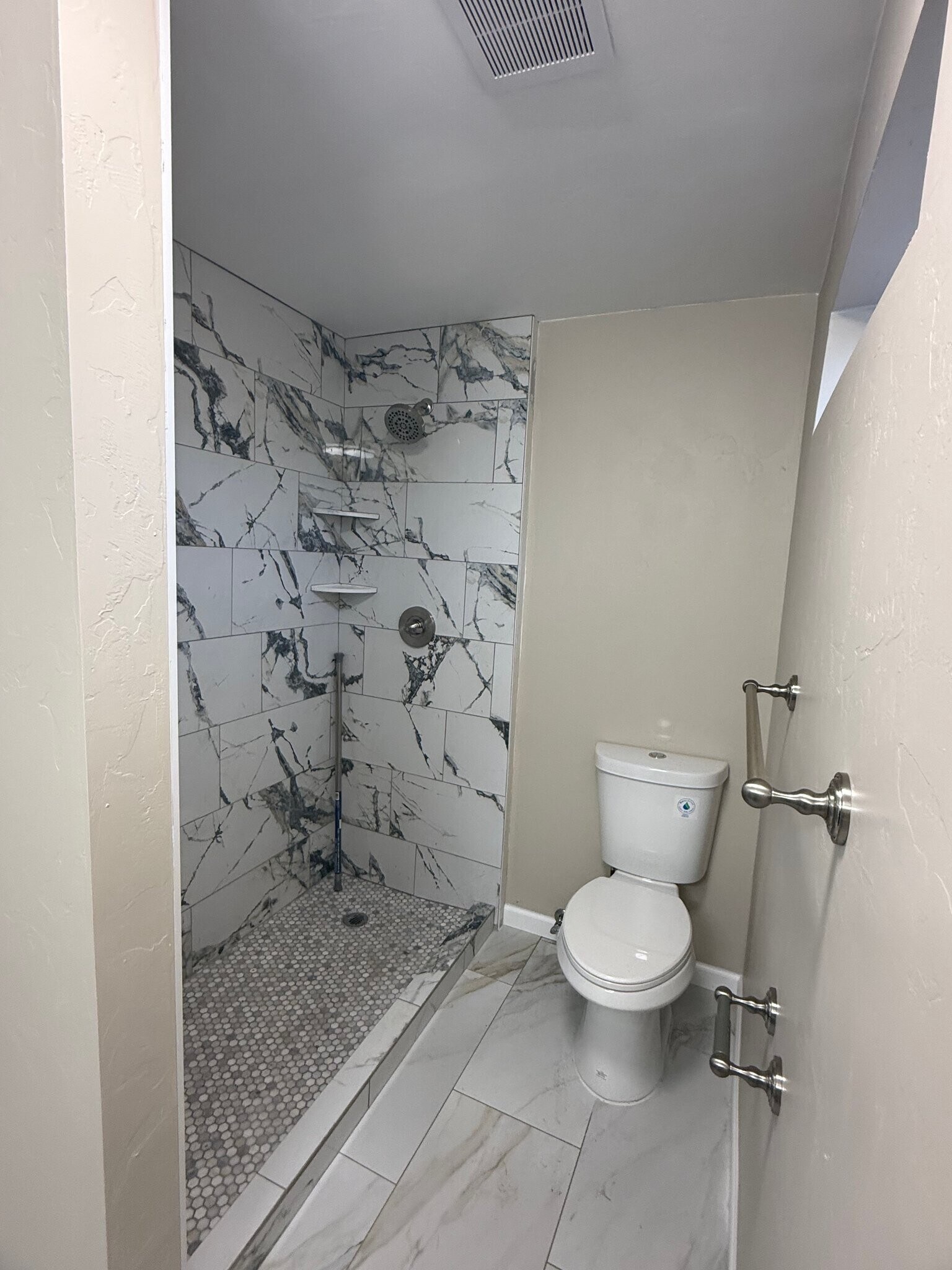 Building Photo - 4634 E Burns St