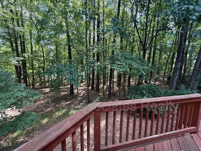 Building Photo - 304 Old Dock Trail