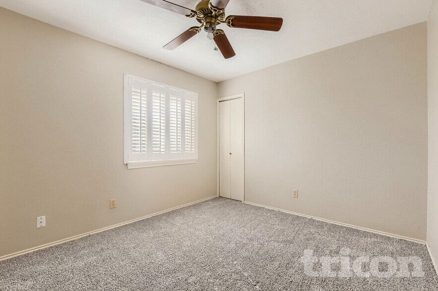 Building Photo - 6801 Greenspring Dr