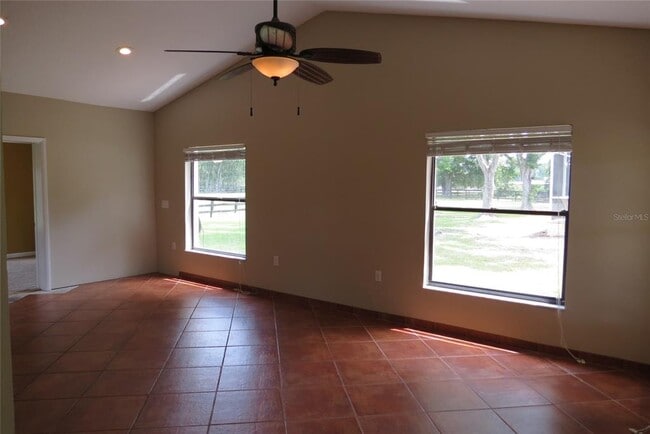 Building Photo - 11521 Innfields Dr