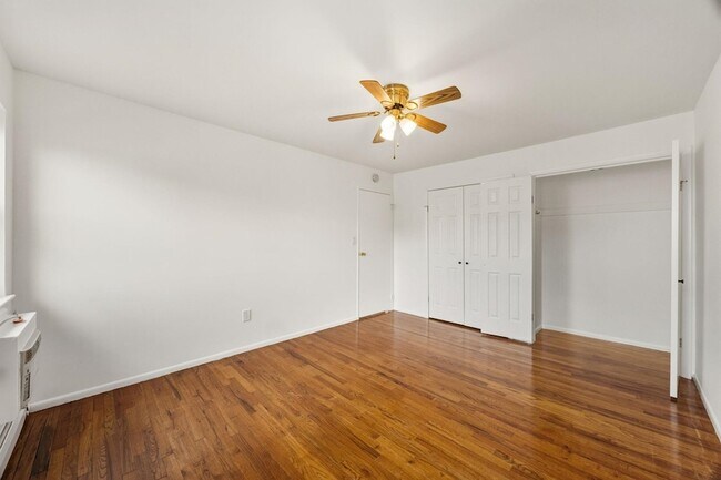 Building Photo - 1474 68th St