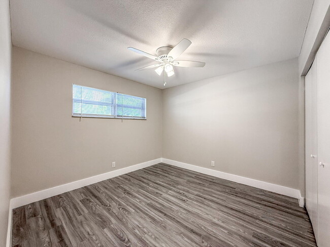 Building Photo - 1500 Forest Hill Blvd