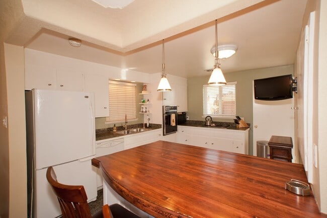 Building Photo - 2Bed/2Bath Home in Sloan's Lake