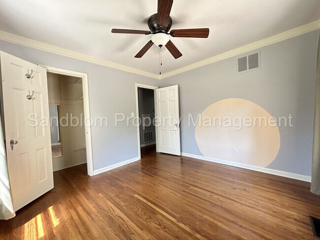 Building Photo - For Lease | Tulsa | $1350 Rent