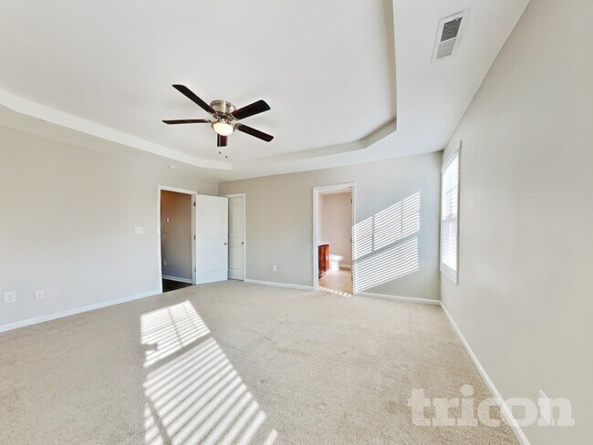 Building Photo - 295 New Castle Ln