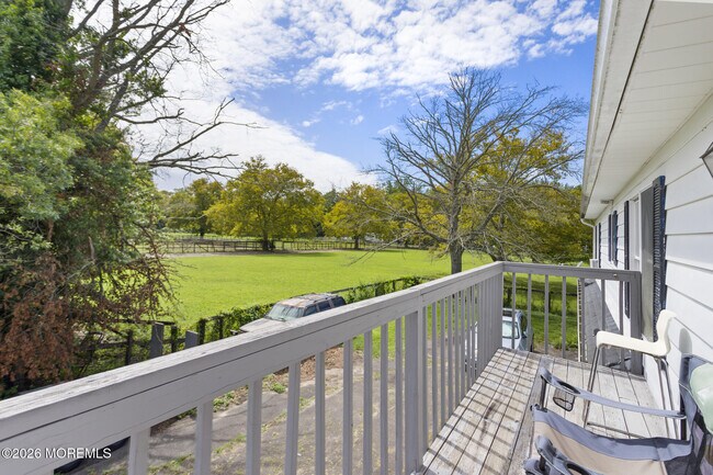 Building Photo - 16 Archertown Rd