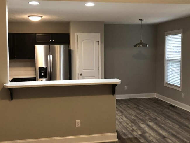 Building Photo - 468 Tundra Dr
