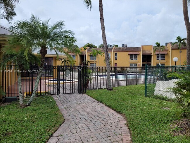 Building Photo - 4509 Treehouse Ln