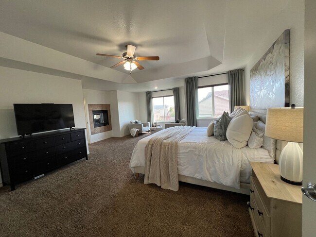 Building Photo - Beautiful 4 Bedroom Home in Meridian Ranch