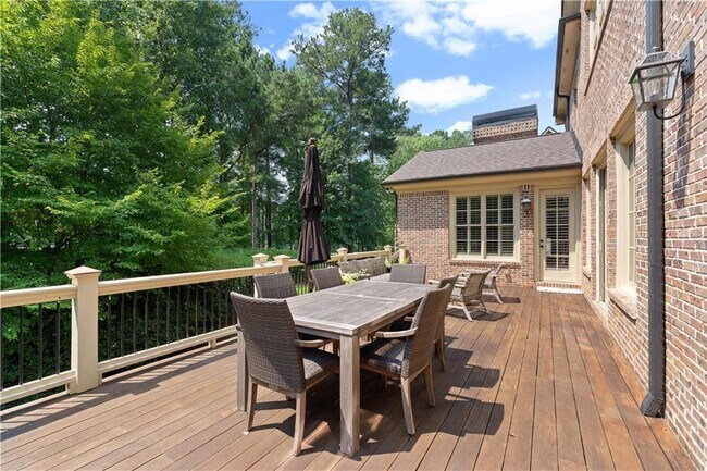 Building Photo - 6327 Howell Cobb Ct