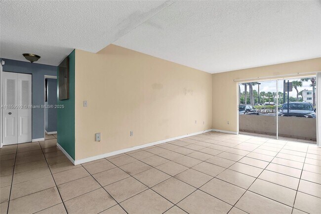 Building Photo - 7747 SW 86th St