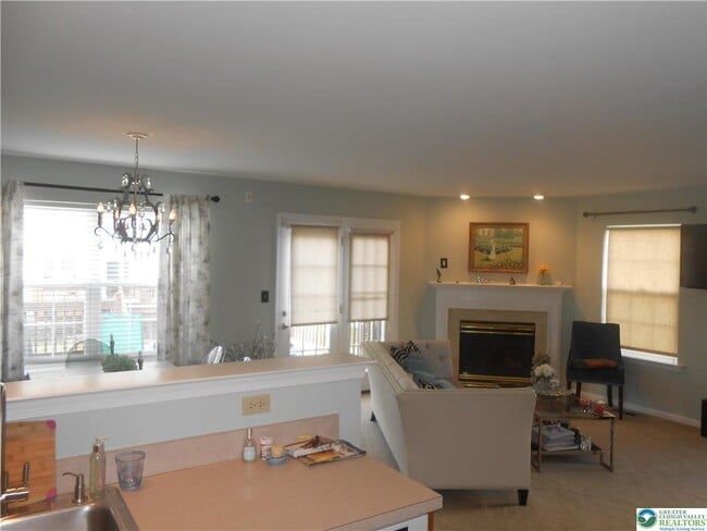 Building Photo - 6814 Hunt Dr