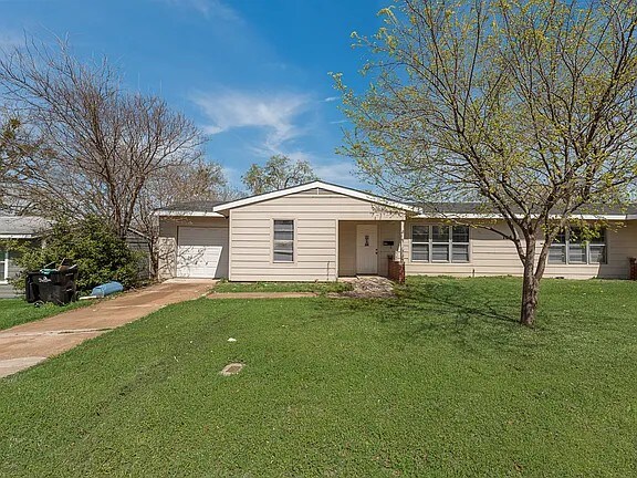 Building Photo - 165 Eisenhower Blvd