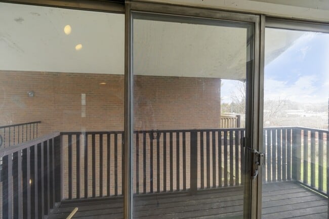 Building Photo - 101 Waldorf Pkwy