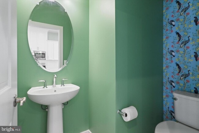 Building Photo - 1780 Cherry Birch St