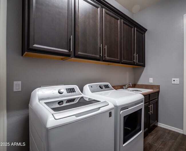Building Photo - 30876 N 128th Dr