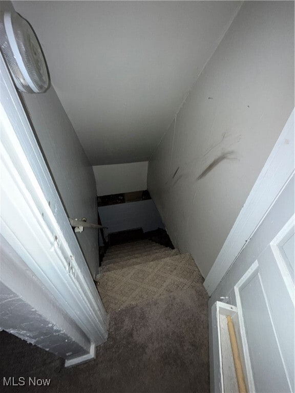 Building Photo - 525 Brookover Ave