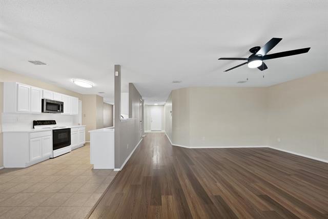 Building Photo - 1477 Greenbrook Dr