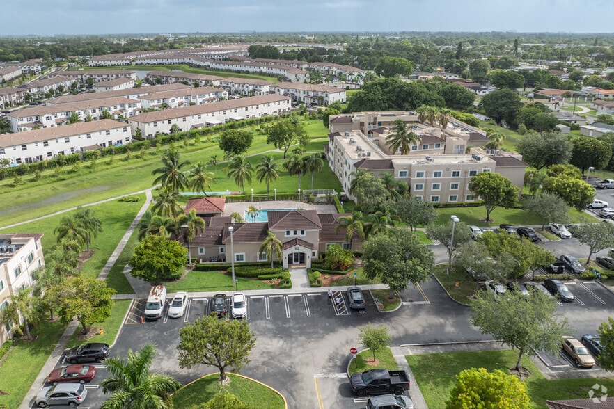 Context - Westview Gardens