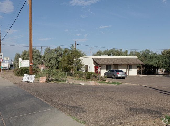 Primary Photo - 716 W Gila Bend Hwy
