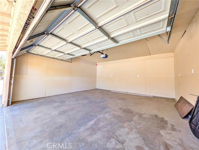 Building Photo - 10784 Lincoln Ave